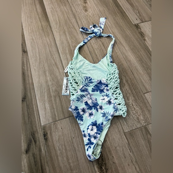 frankie’s bikinis one piece swimsuit - Picture 5 of 7